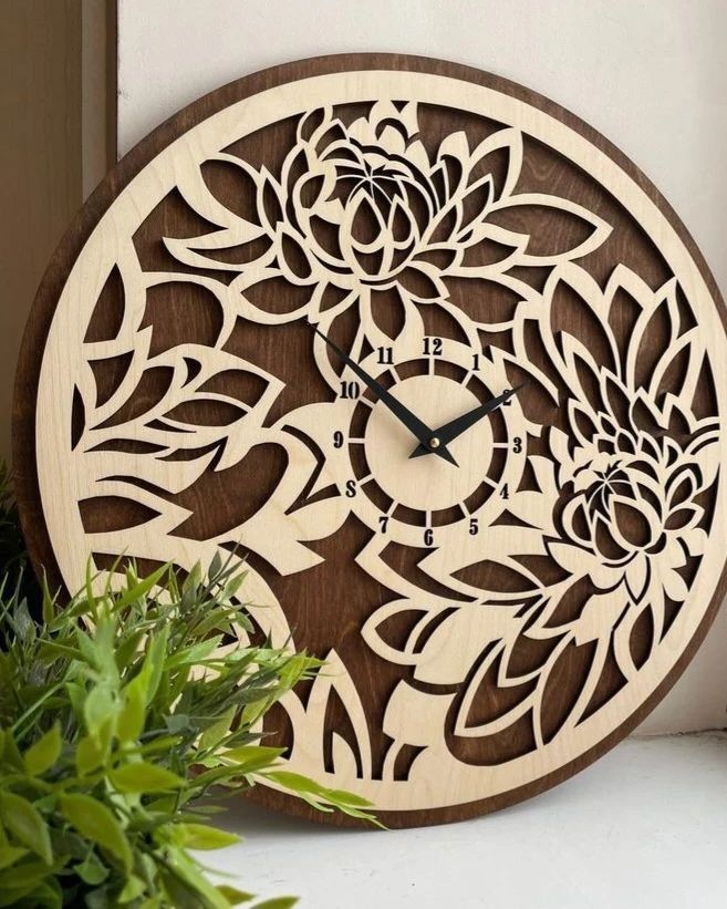 Crescent Craft Clock